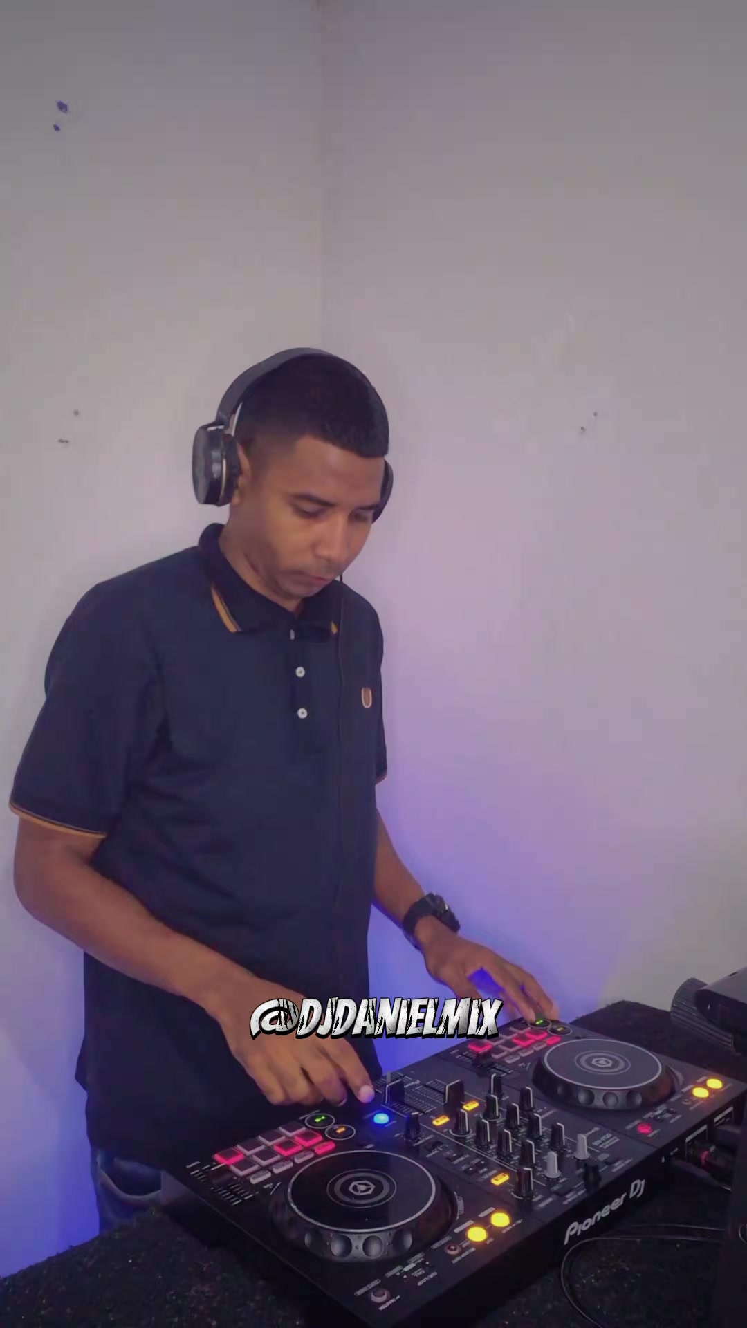 @djdanielmix