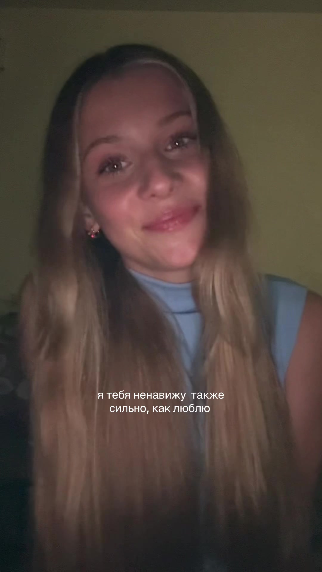 @тгк: Кира Комиссарова