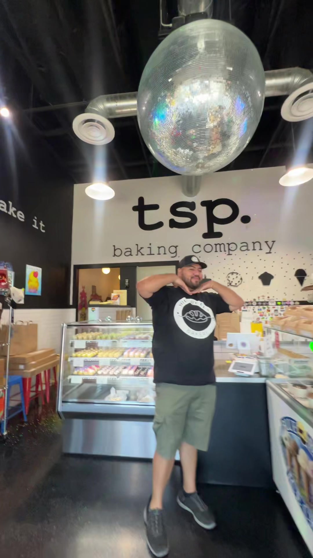 @tspbakingco = Kari Garcia