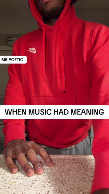 @MR POETIC ✨ ✨