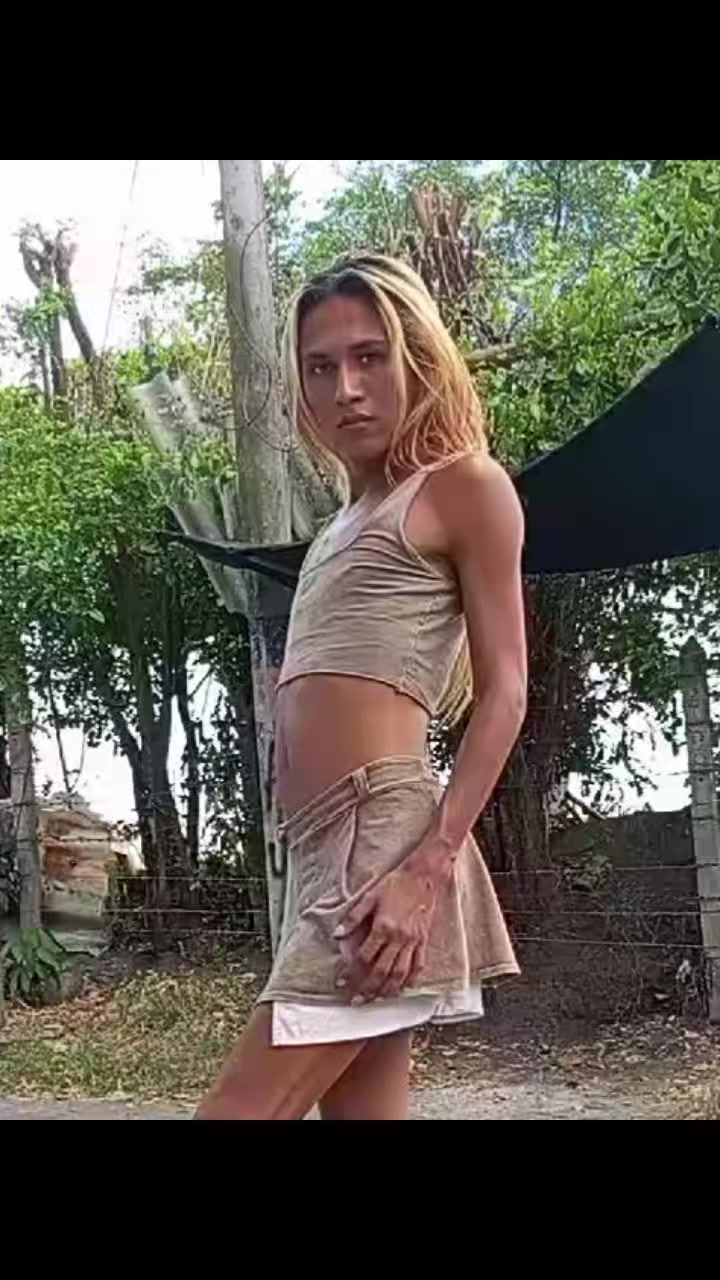 @Shakira