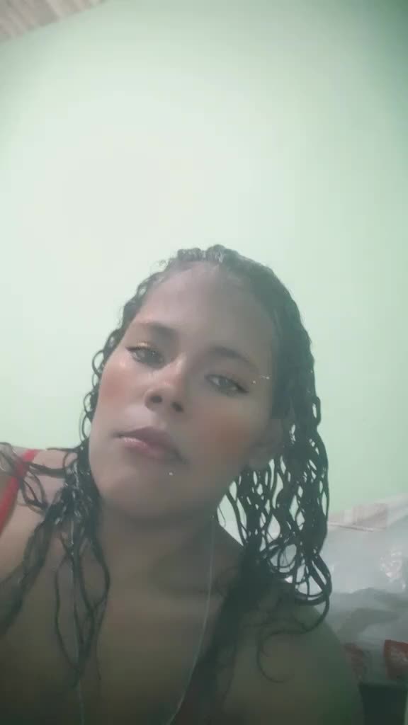 @Alana moreninha🌸