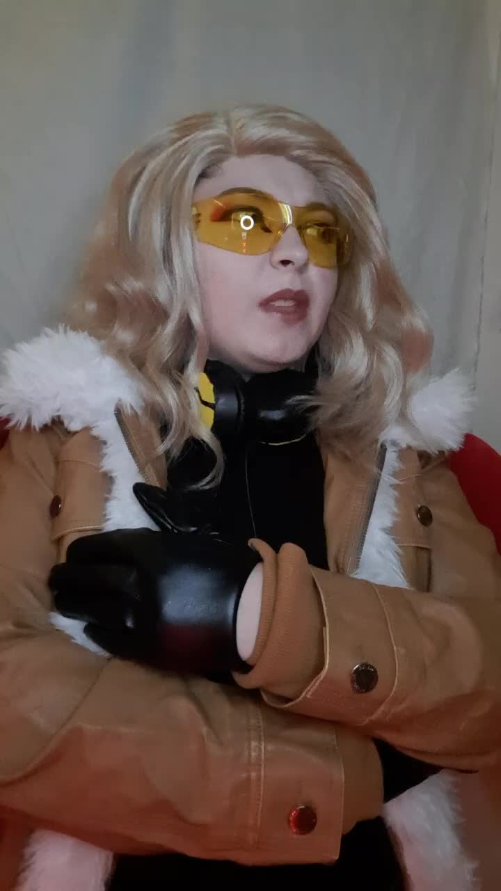 @RavynTheSmolElf