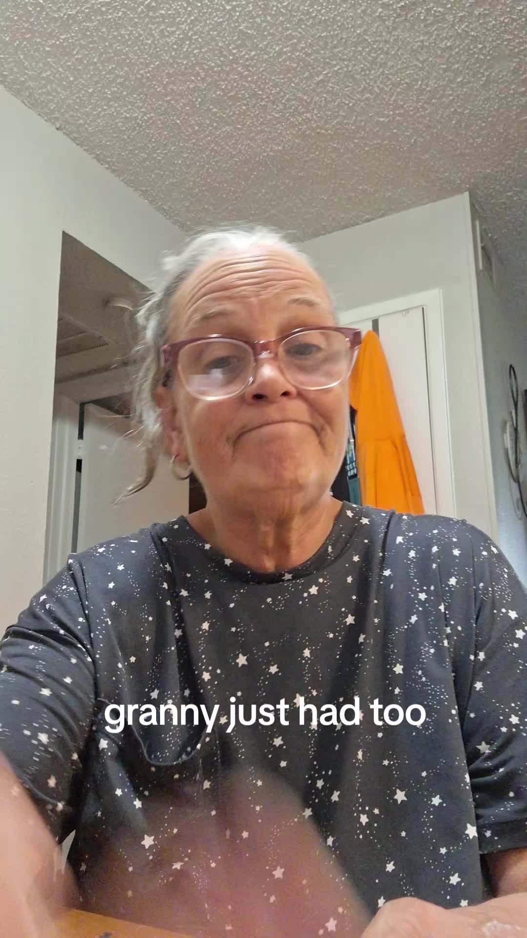 @granny at kitchen table 🎼🎵❌️