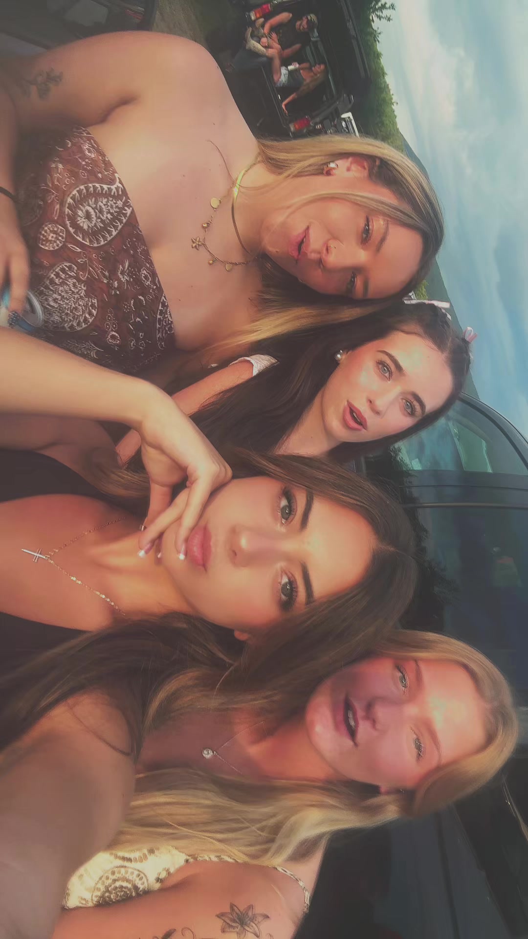 @Maceeee