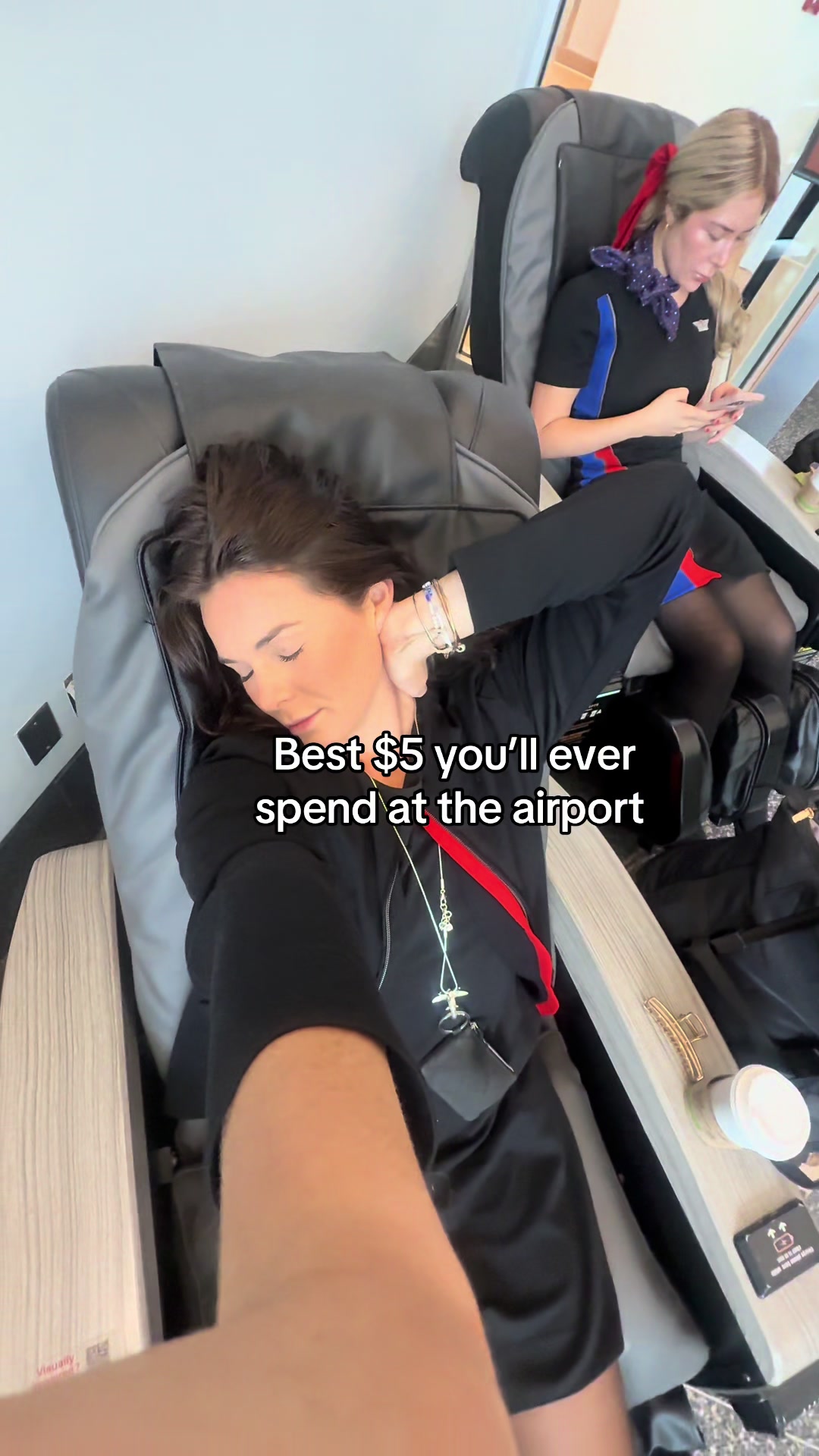 @Charli ✈️