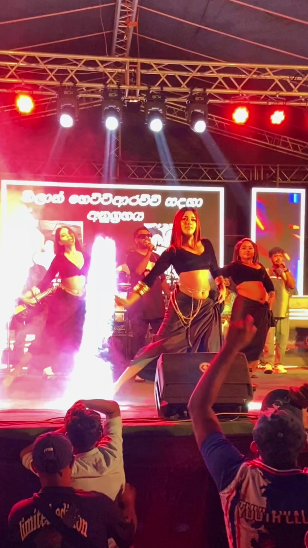@💃🏻🦋Dilini 🦋💃🏻