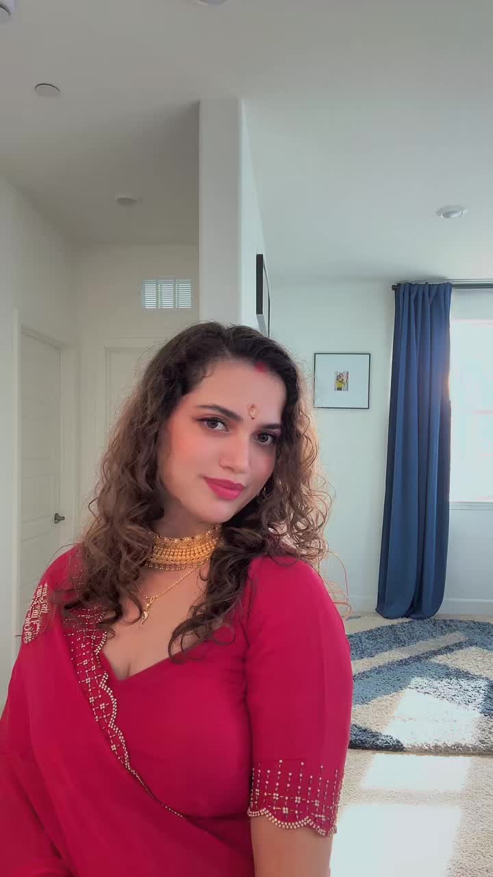 @Monii💫