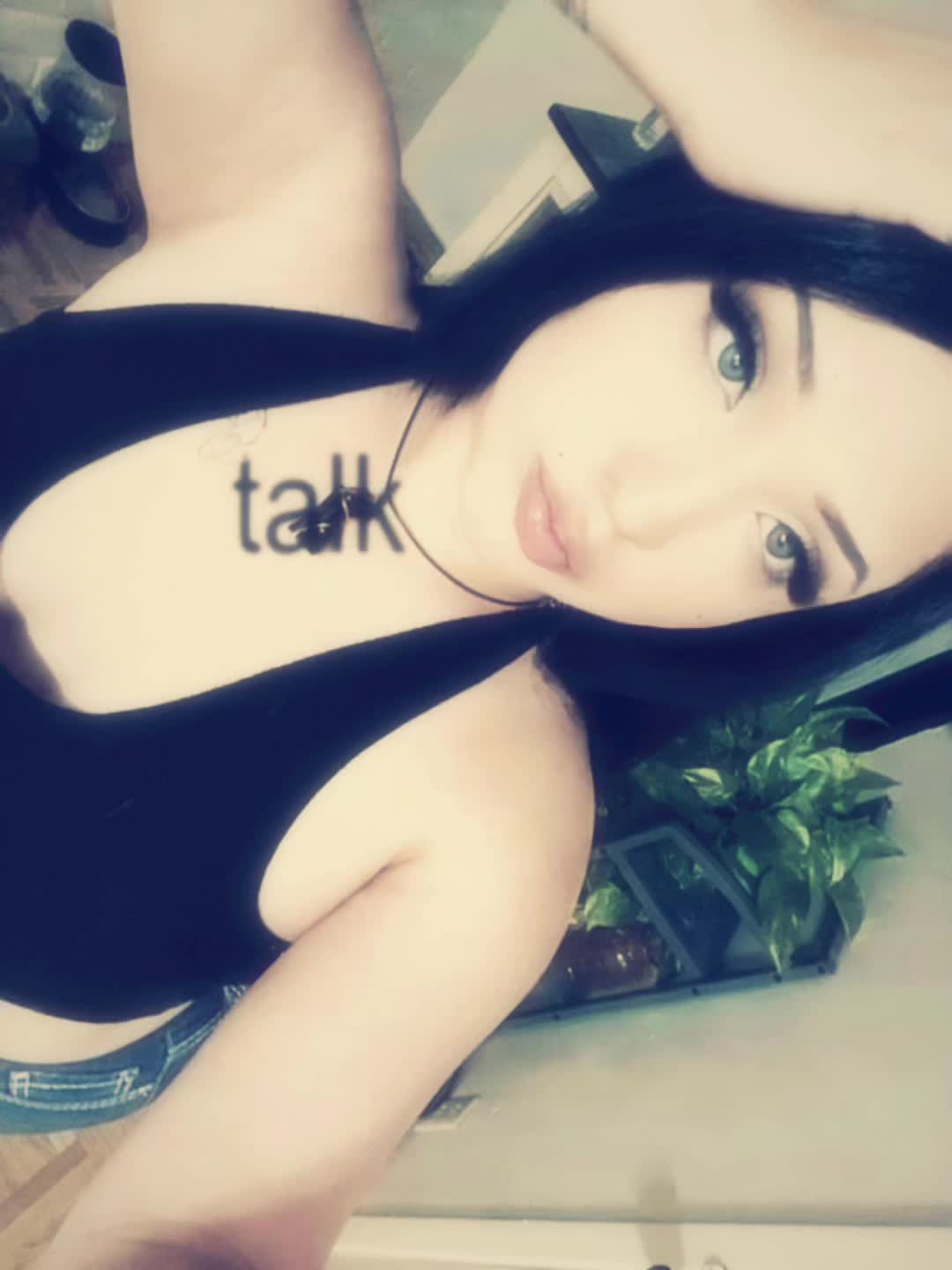 @𝔅𝔩𝔬𝔬𝔡𝔶𝔄𝔫𝔤𝔢𝔩