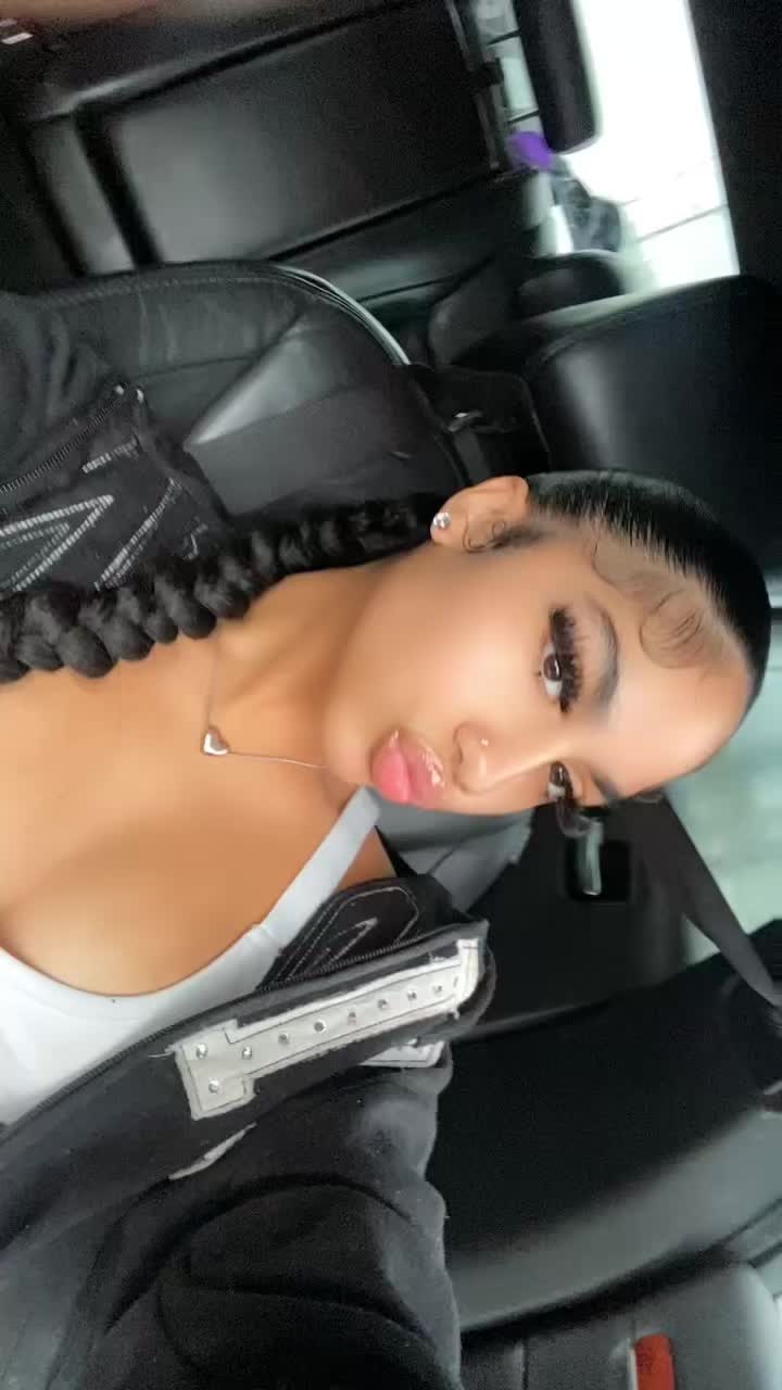 @cheyrileshkanie 👸🏻