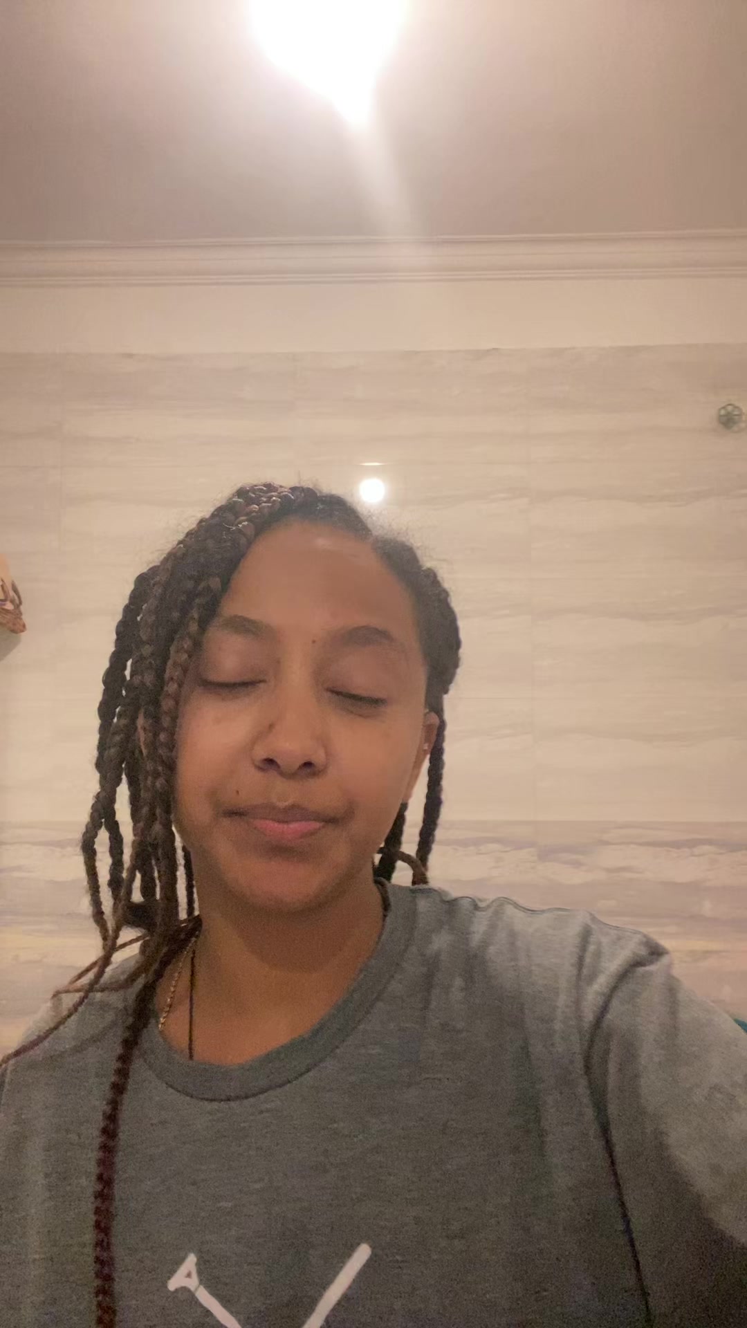 @Kbra_m