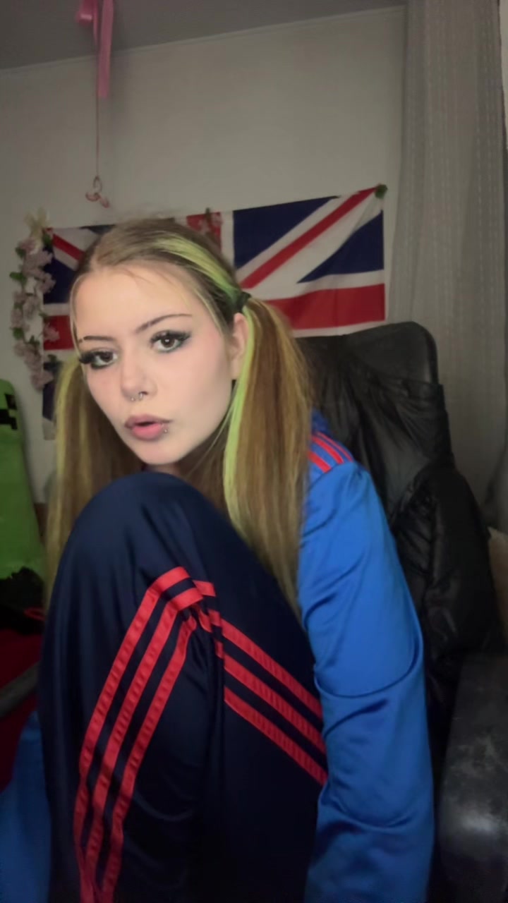 @оля милд