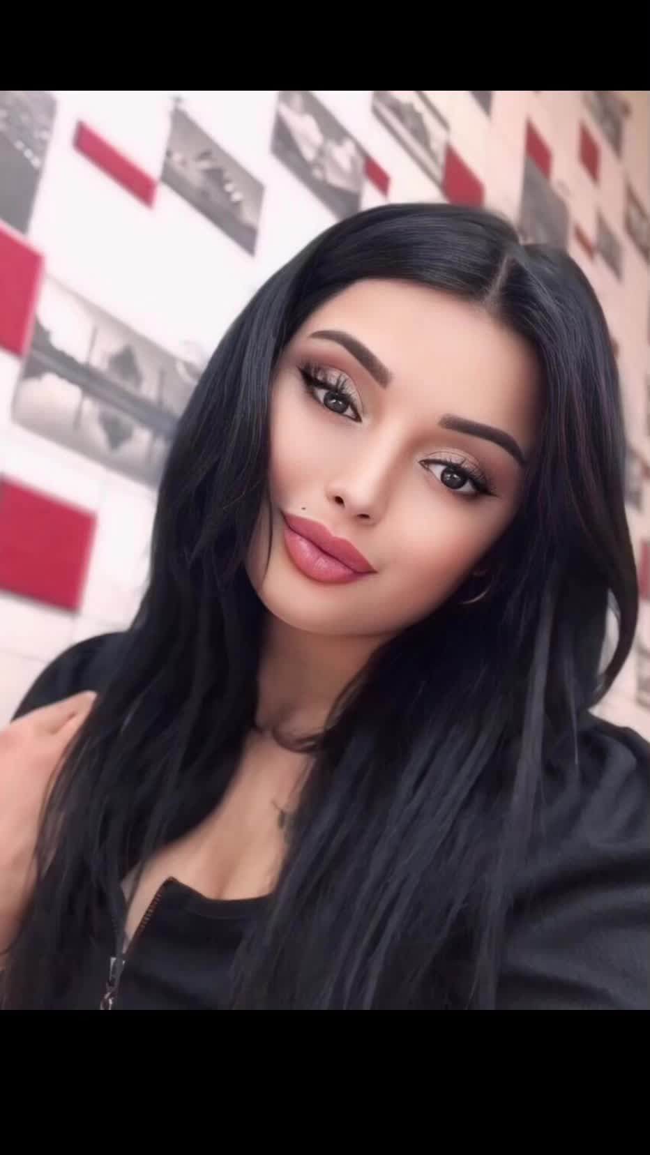 @🐣