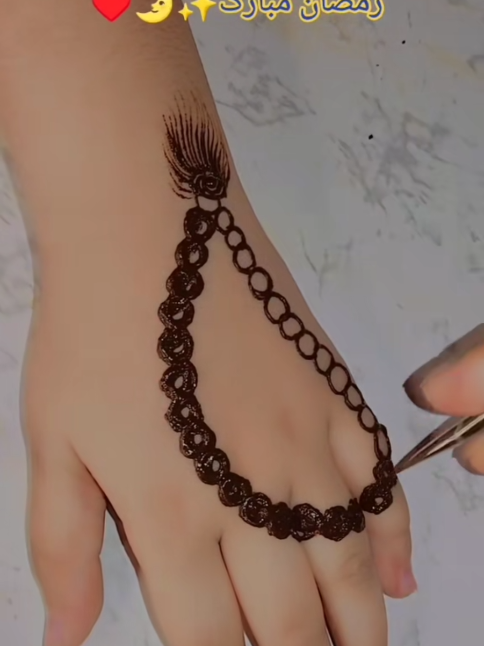 @Mehandi ki دنیا 🌏💕