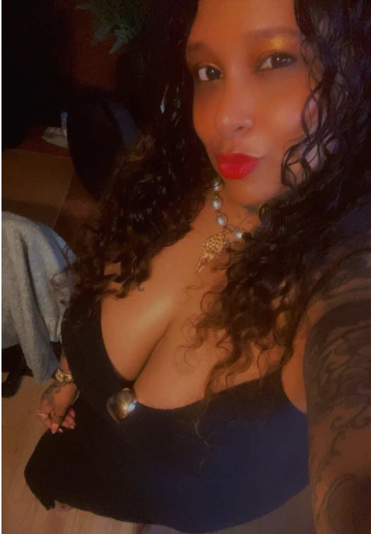 @Ms. Thickums 🇹🇹💋