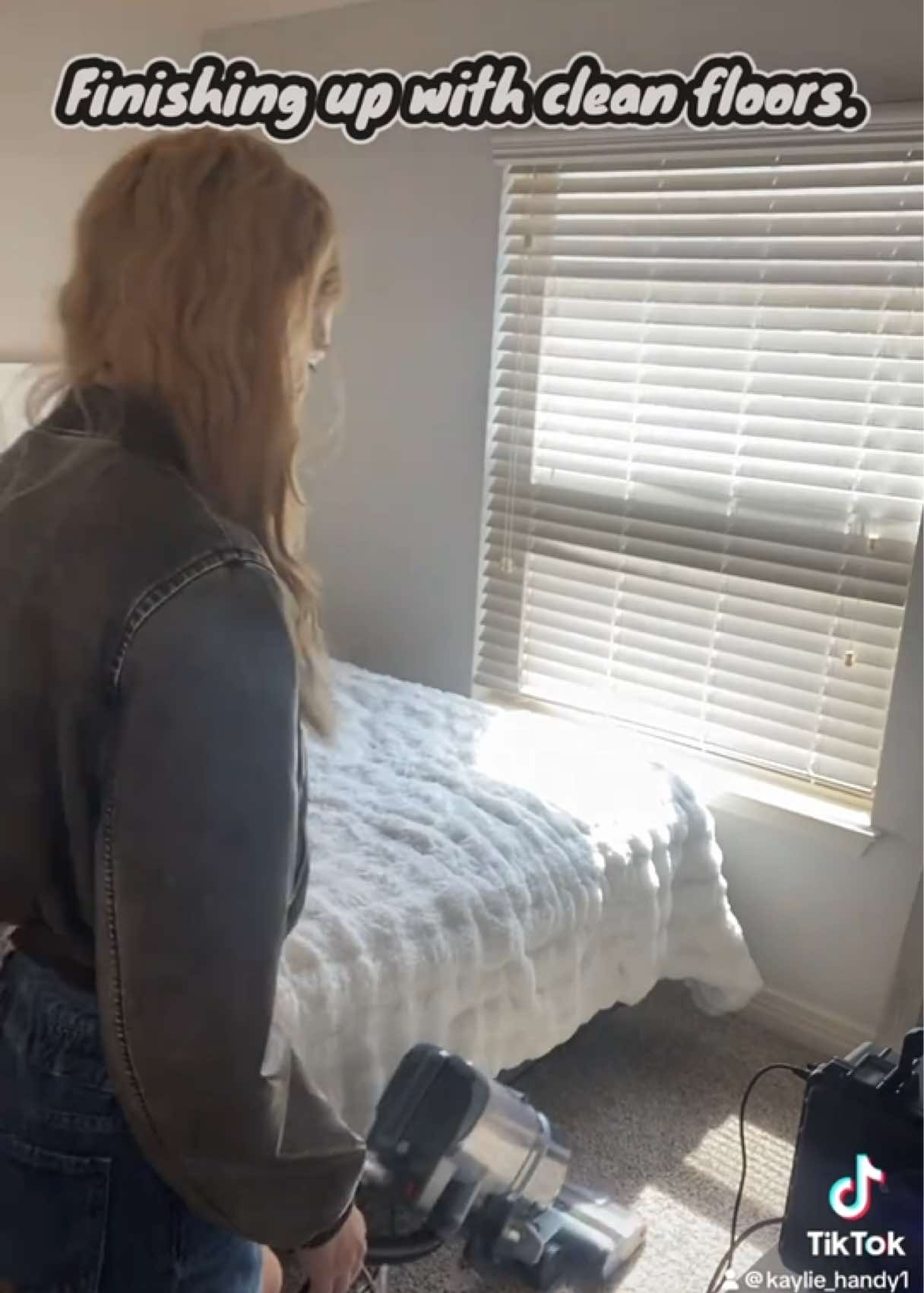 @Kaylie_Handy