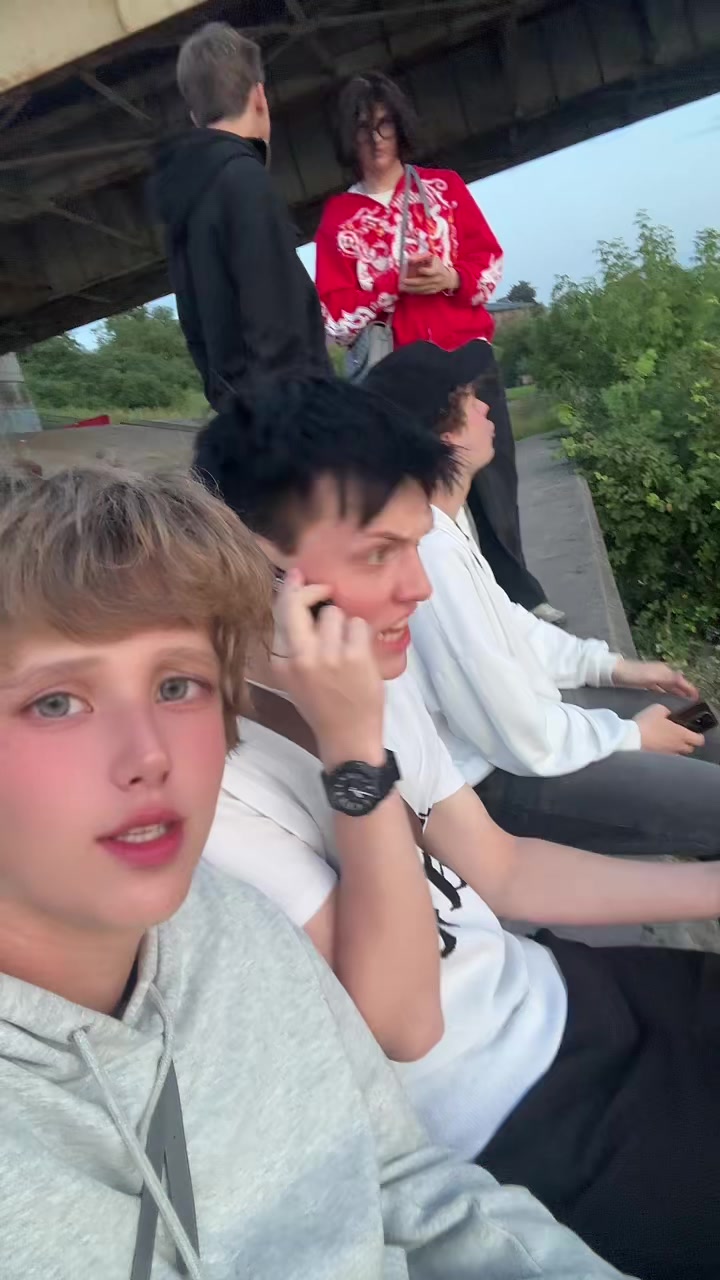 @хз