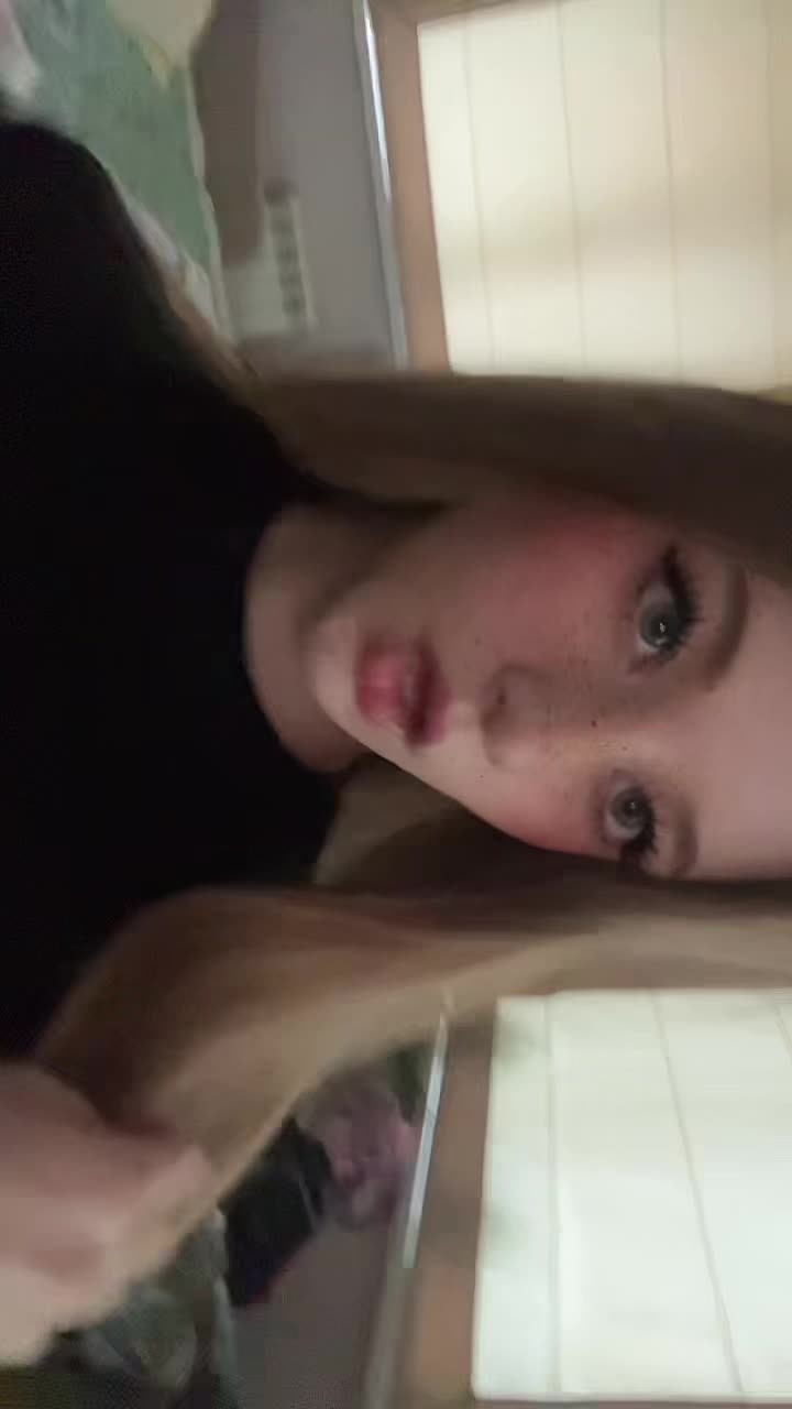 @LilyMillie