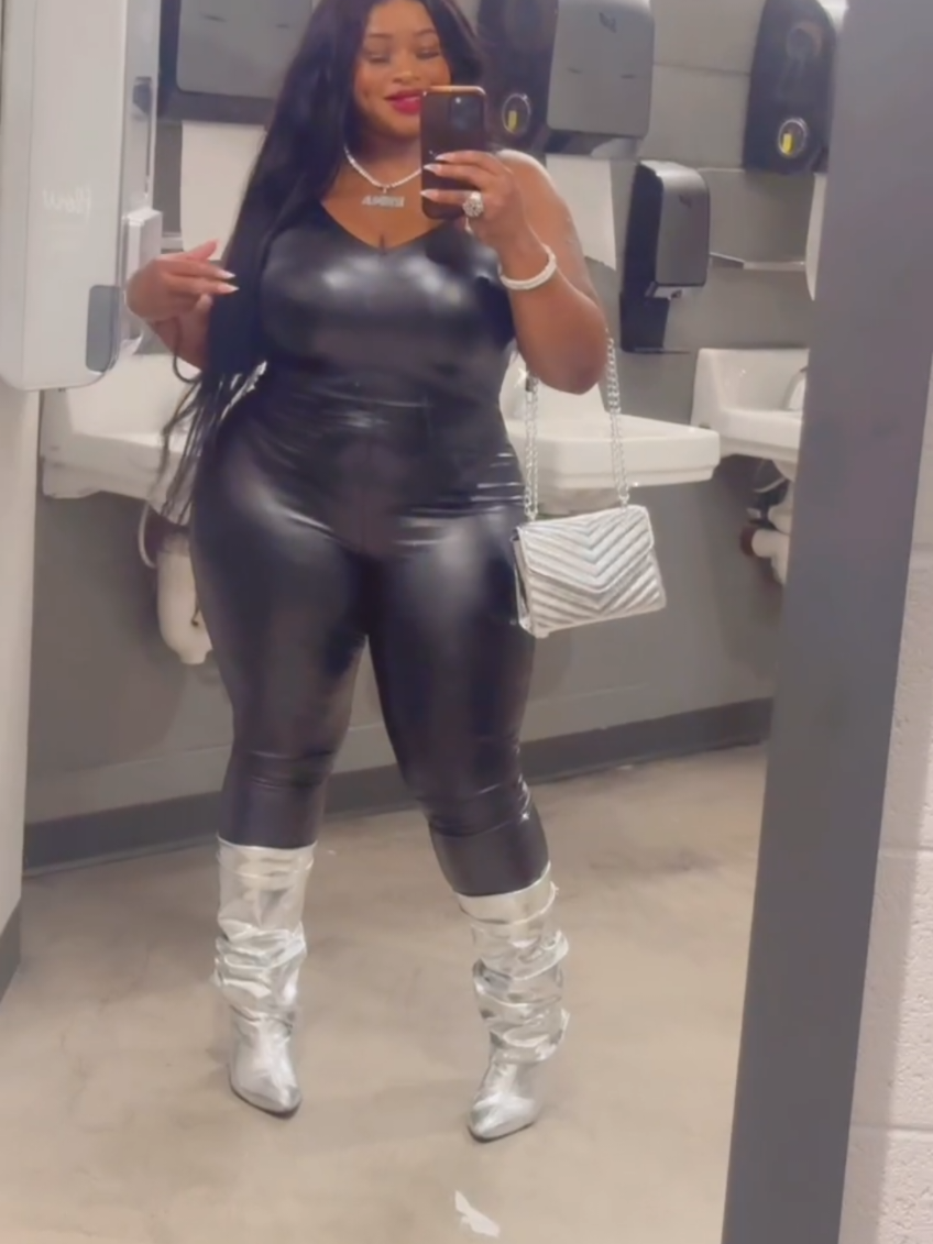 @Rena