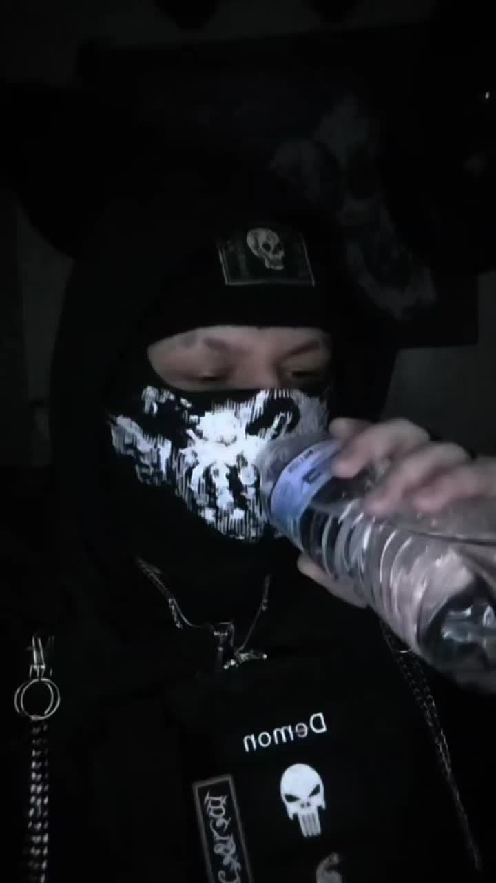 @🕸️🕷️𝕯𝖊𝖒𝖔𝖓🕷️🕸️