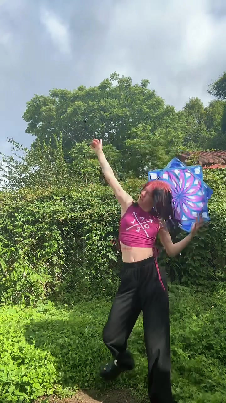 @lilbitopixiedust