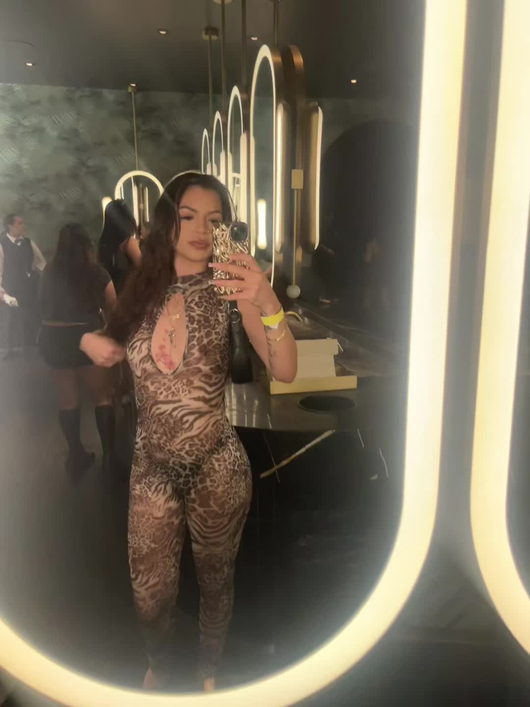 @zayraaa