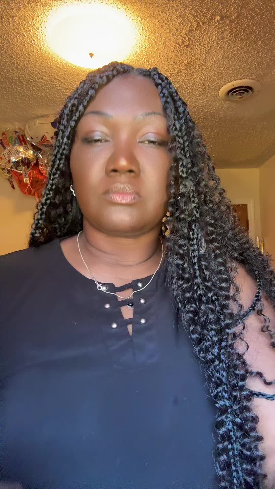 @Mrs.BlackPeach