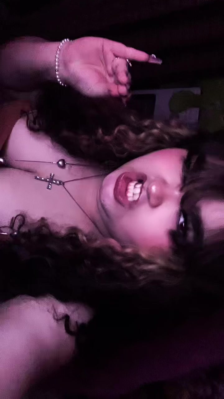 @JazzyCake