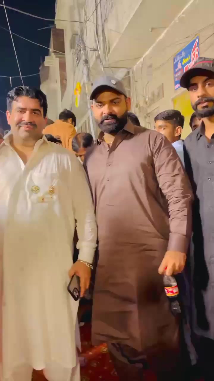 @safdarAlikhokhar