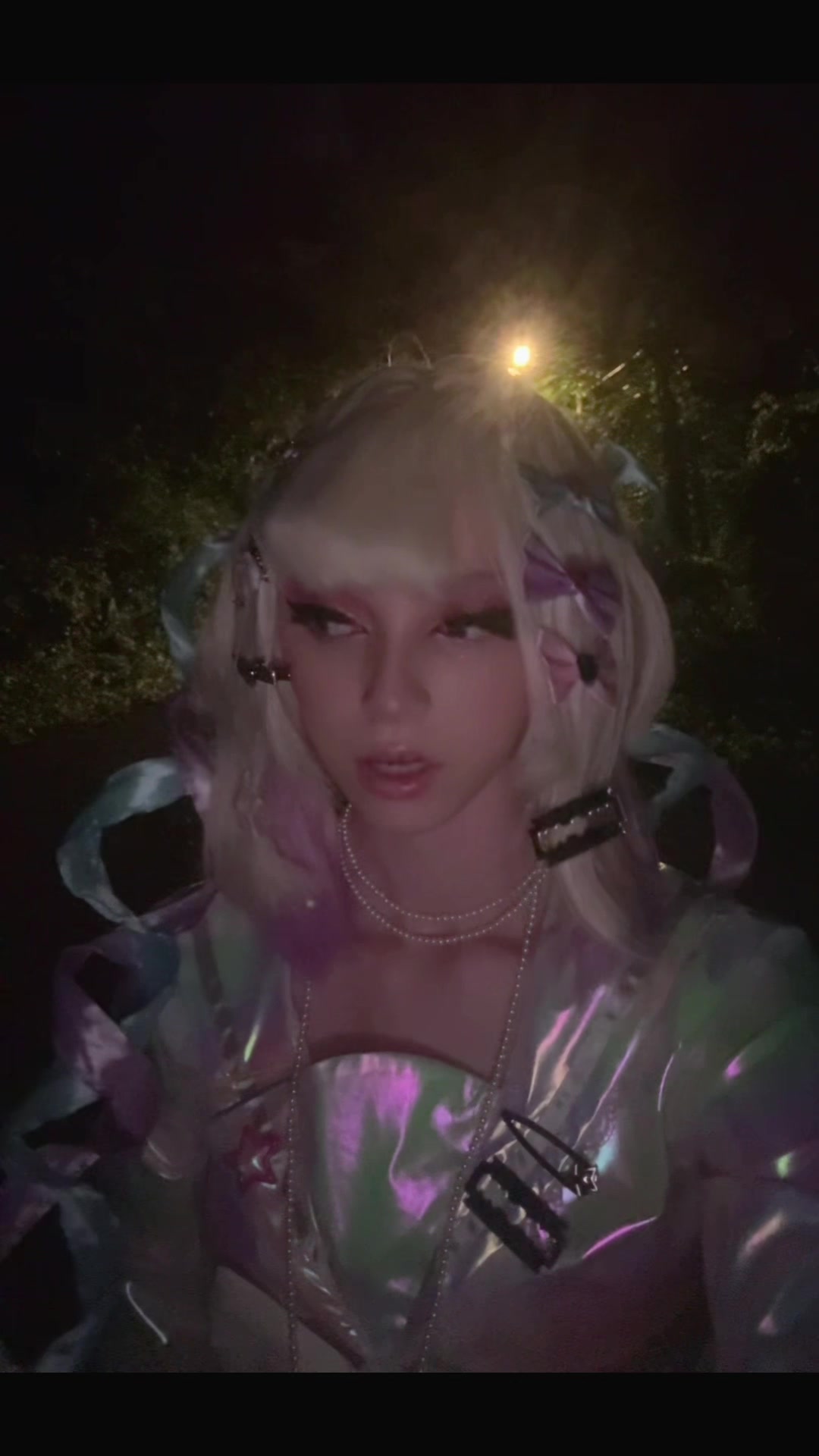 @Avi ✧