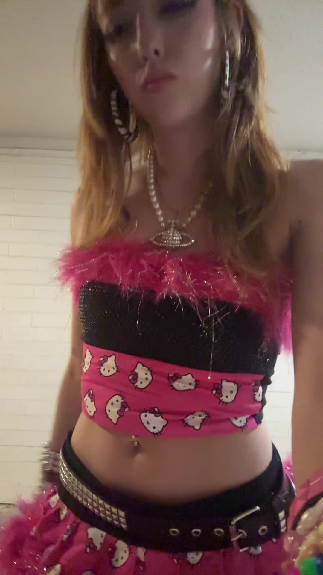 @arianaschilling