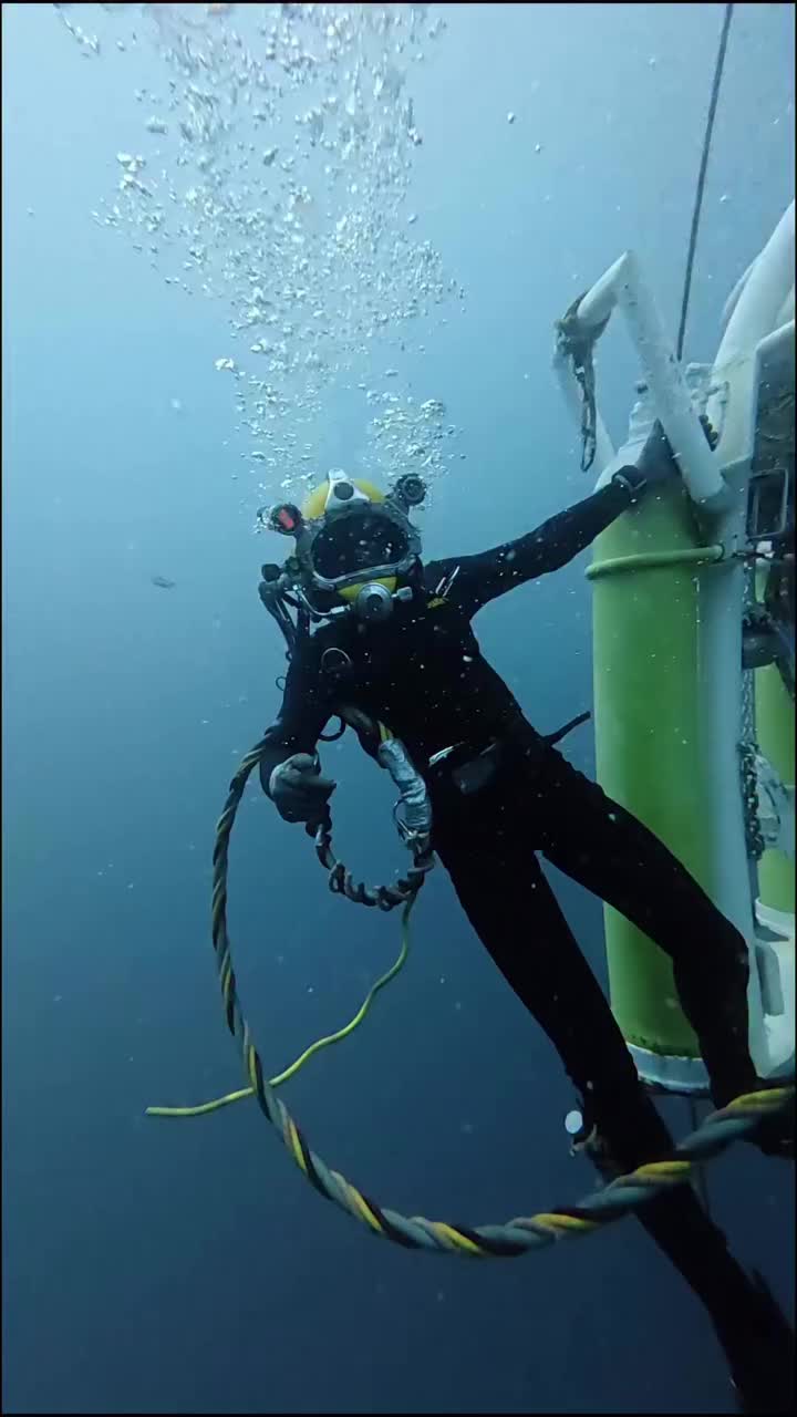 @DEEPSEA LOCKER