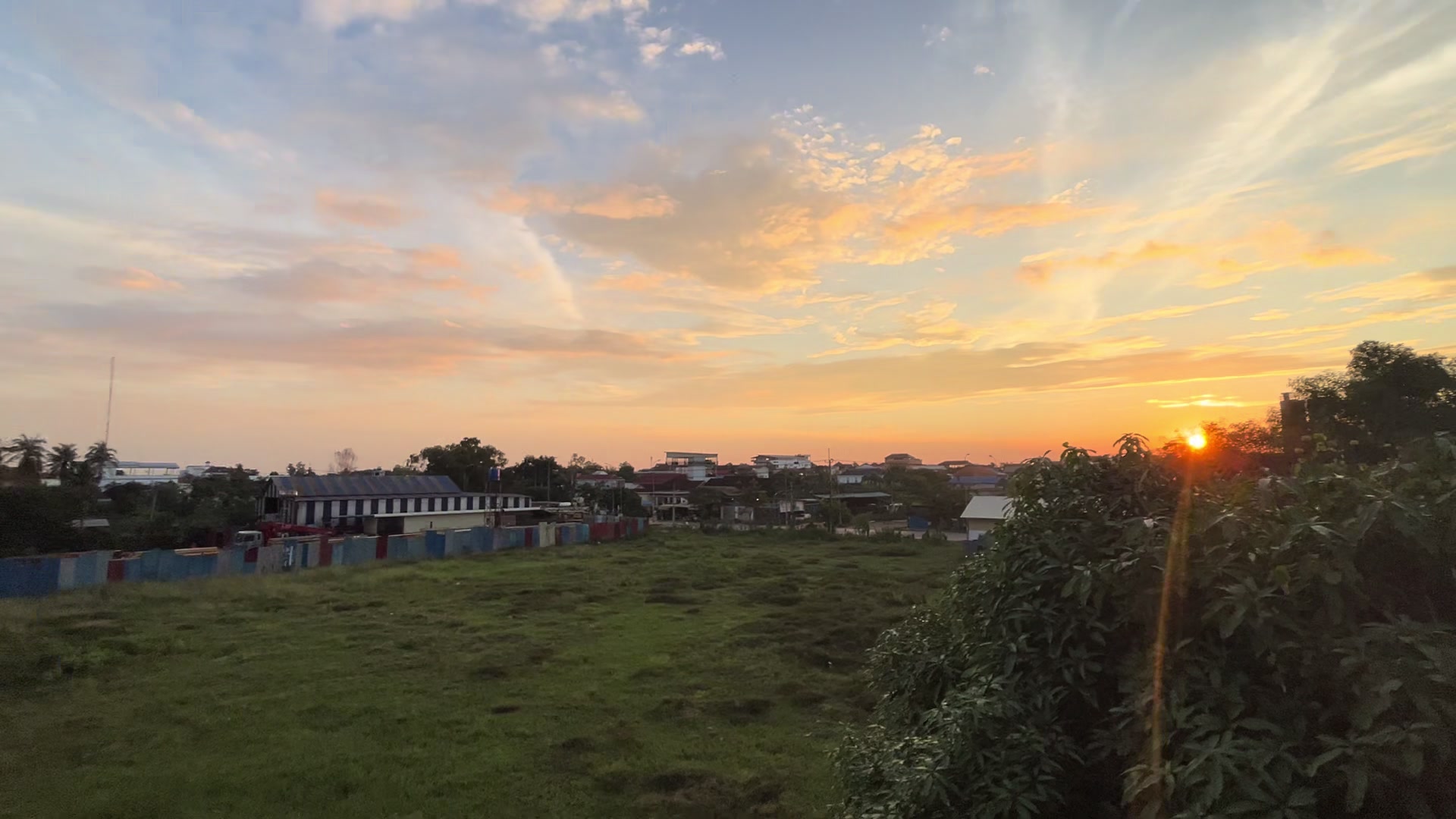 @Na k-វណ្ណៈ