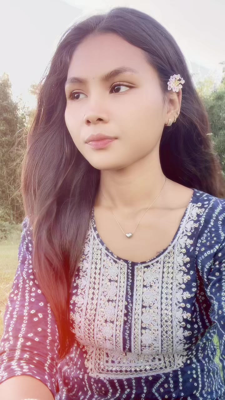 @🦚