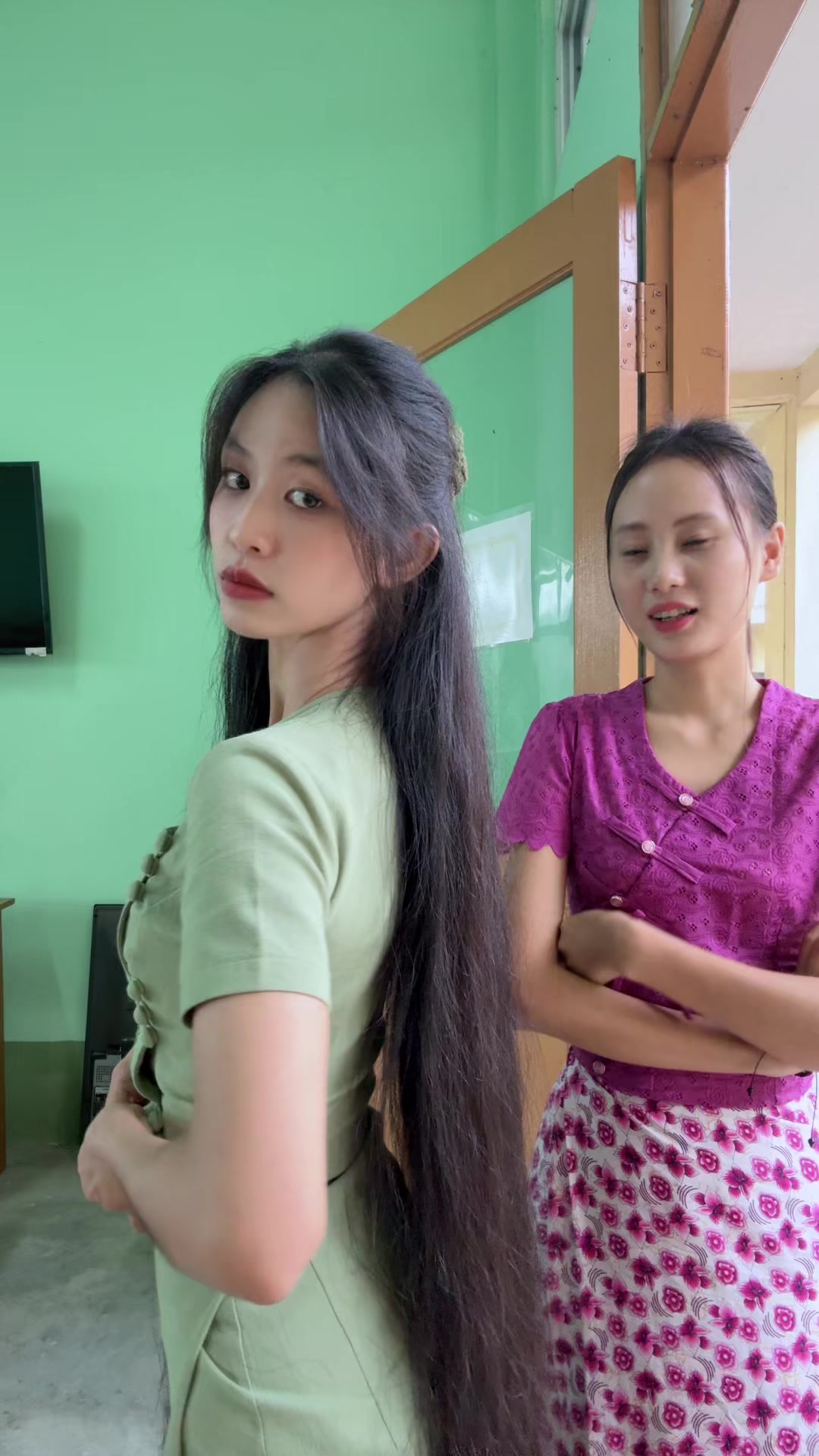 @Yati Maung Maung