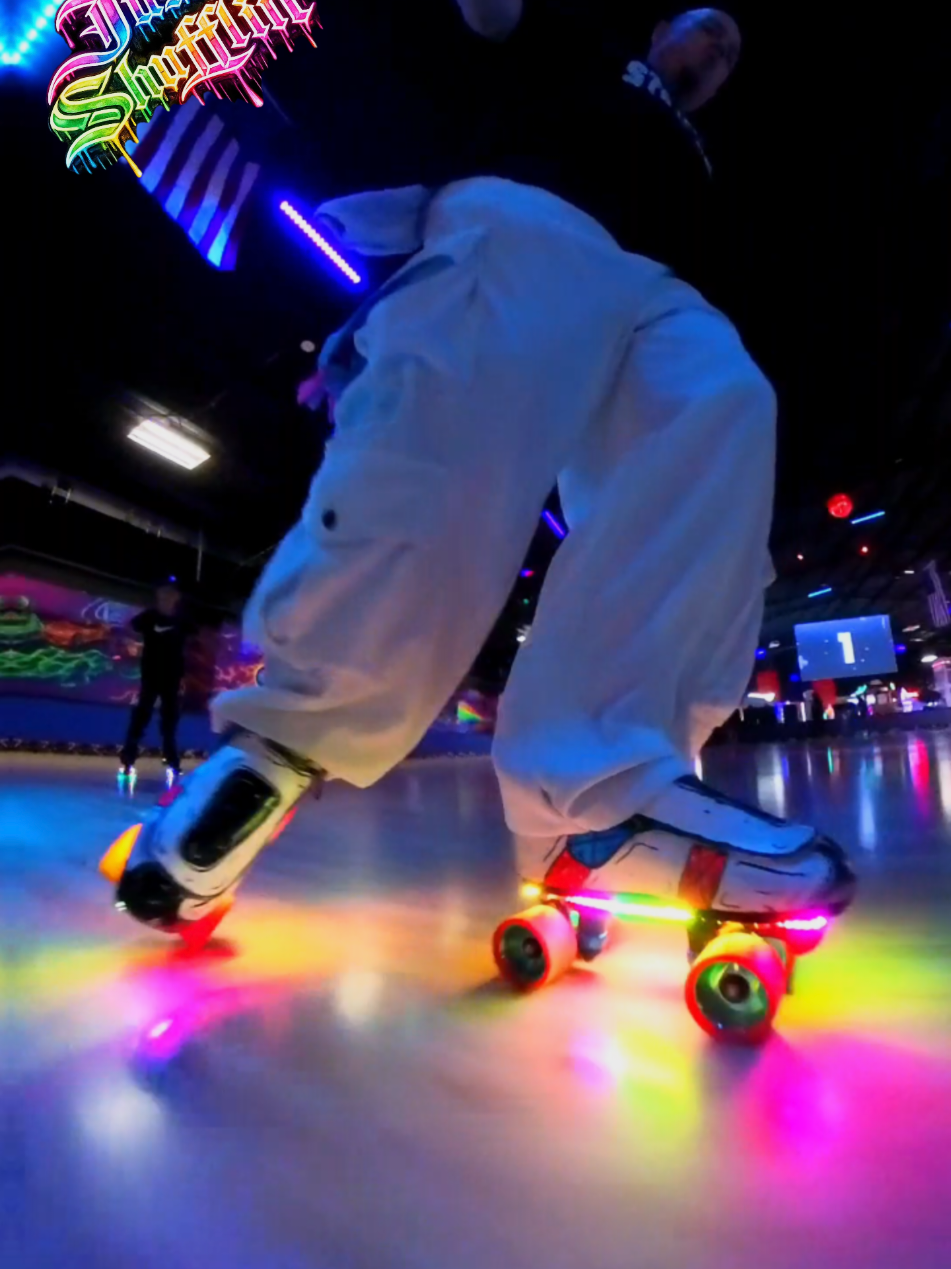 @🎶🔊🛼Dad_Can_Sk8?🛼🔊🎶