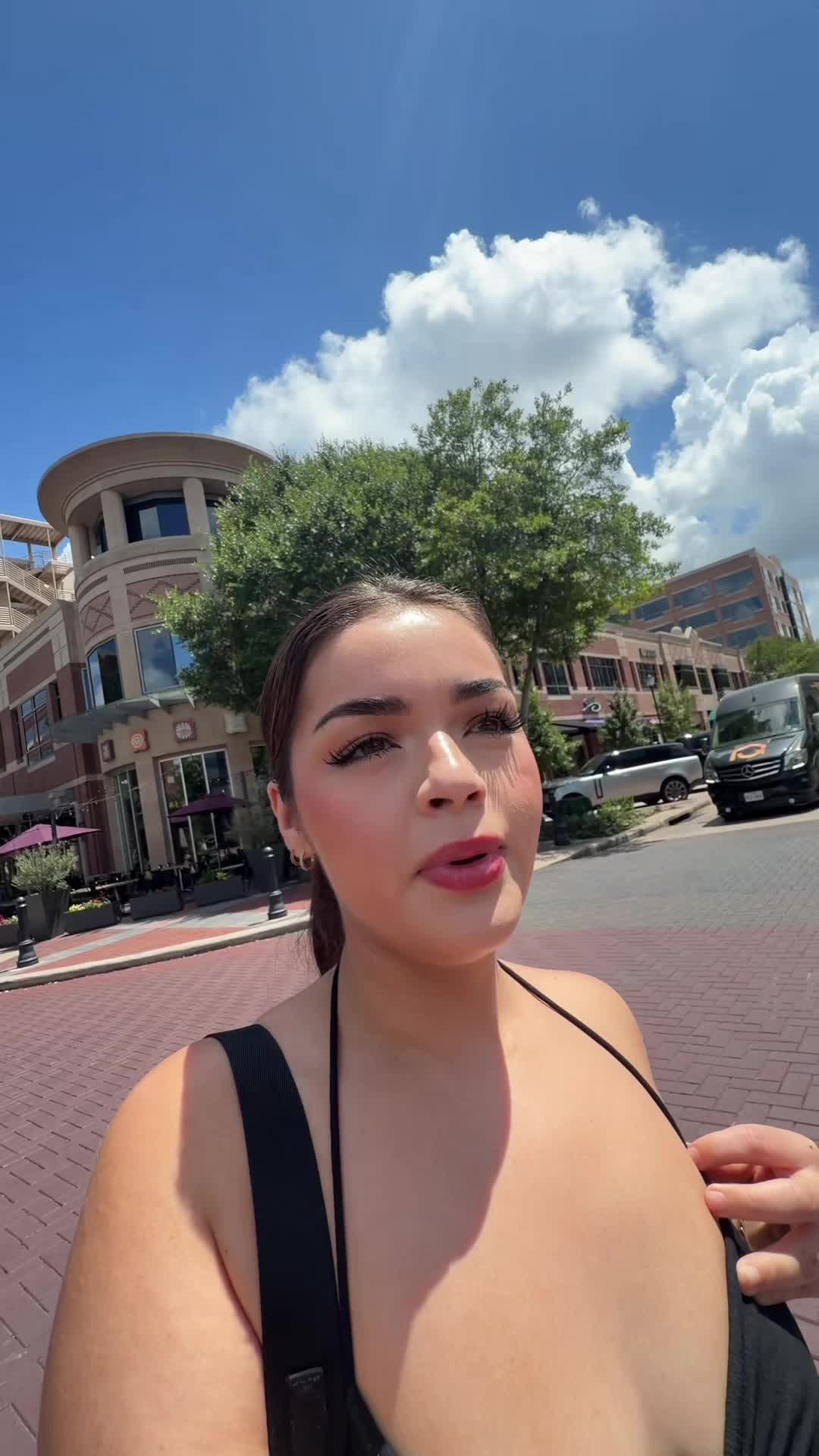 @Josselyn