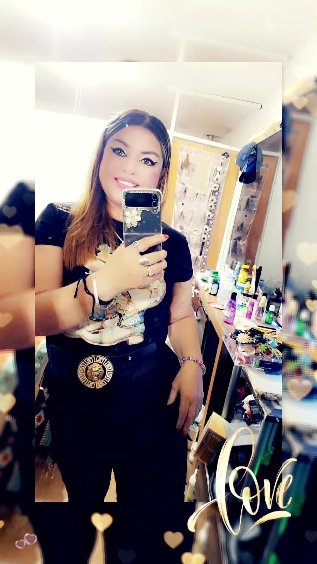 @alauravarela345