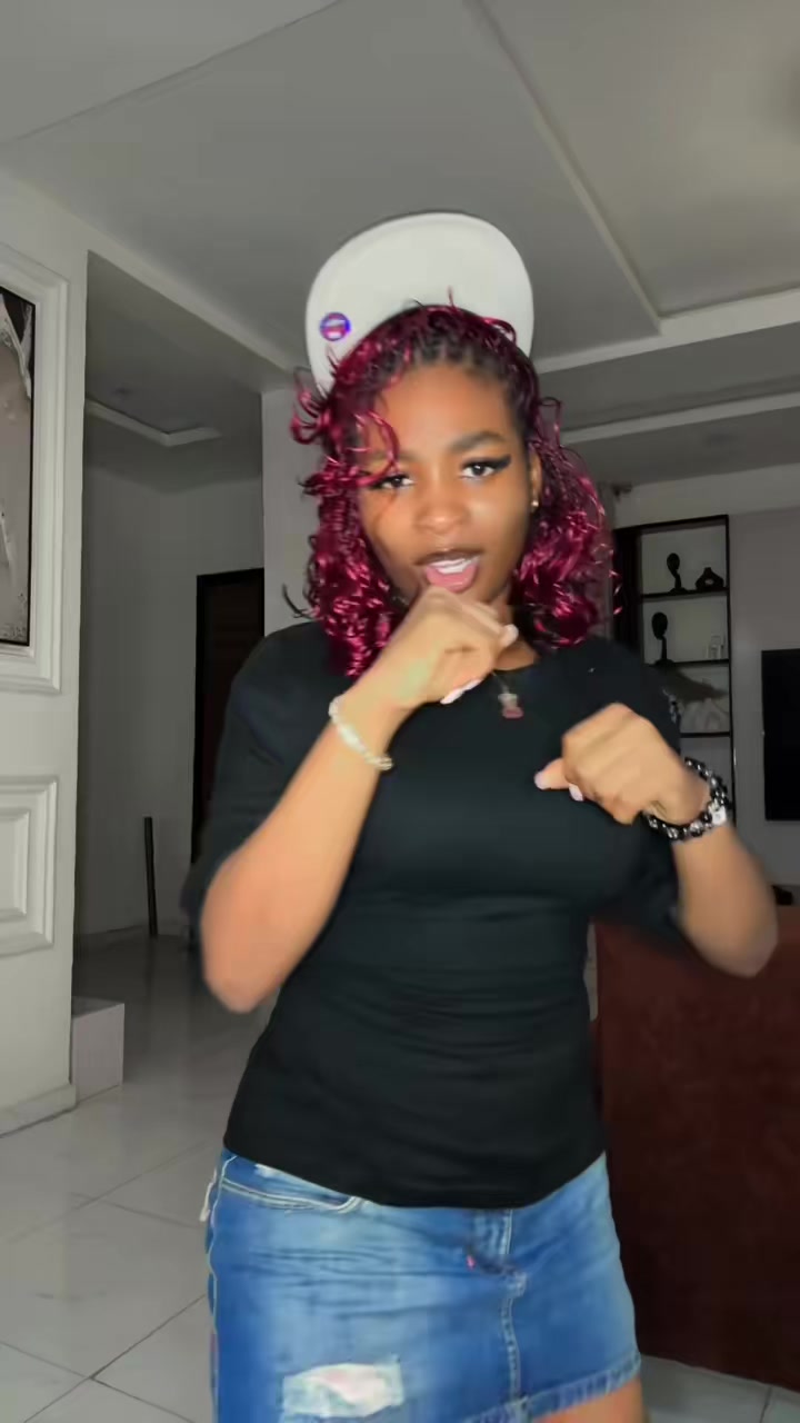 @Fransisca's fan page๐๐