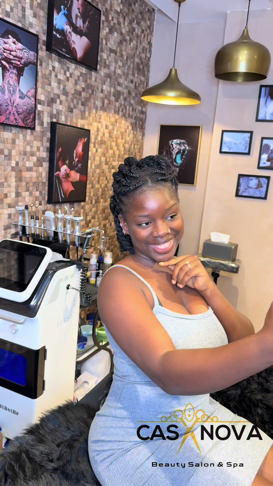 @SALON CASANOVA🇬🇳