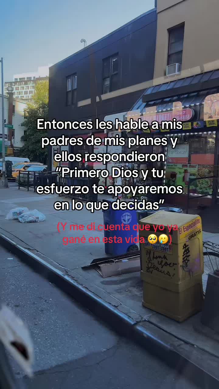 @Monica Miniguano