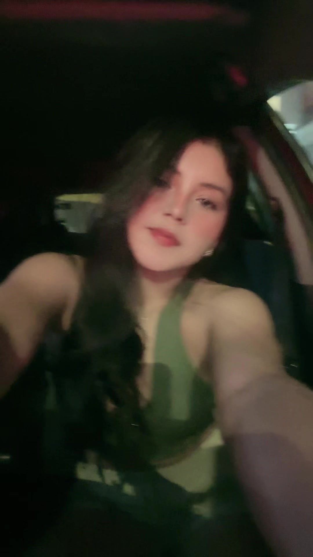 @alisloor14_