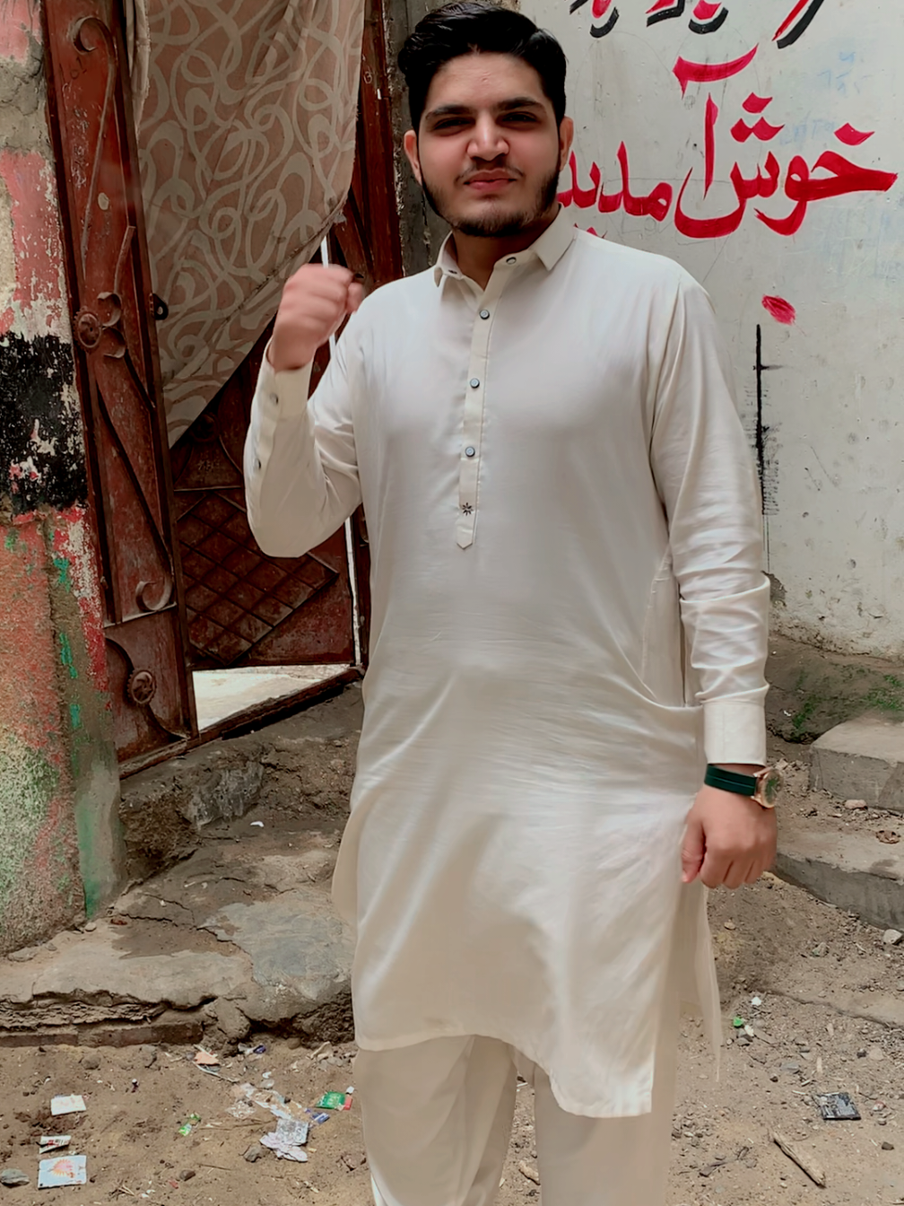 @ذبیح اللہ خٹک