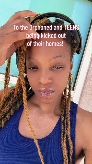 @queenderella1