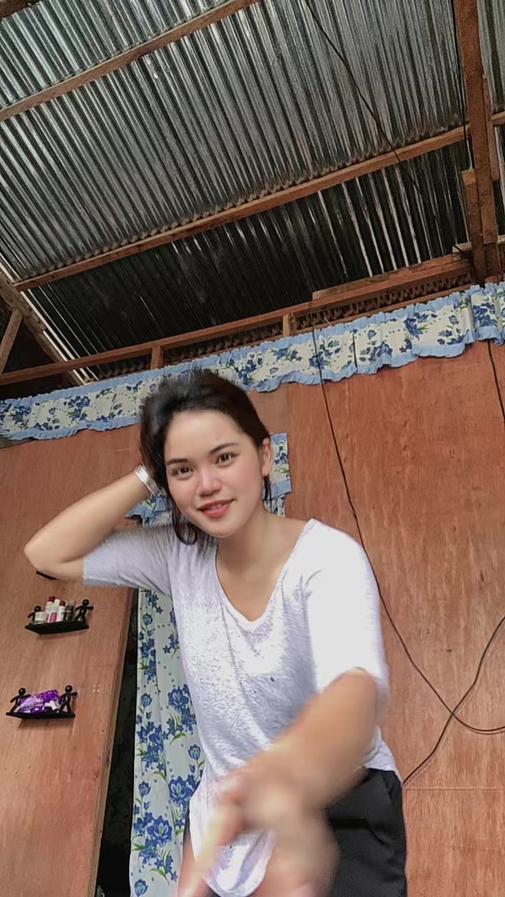 @EM EM🥀