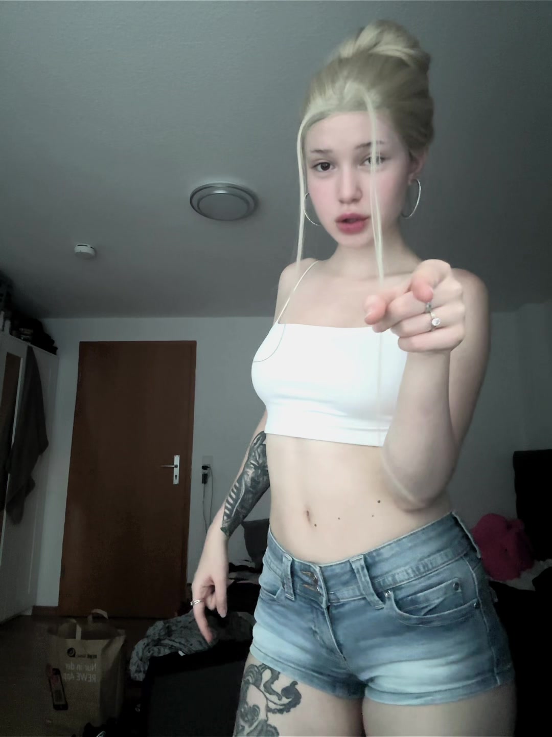 @Elisheva