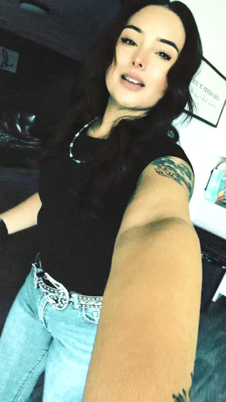 @Box queen👸🏽 🤎📦🚚📦🤎👸🏽