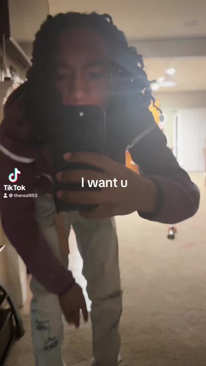 @thereallil3