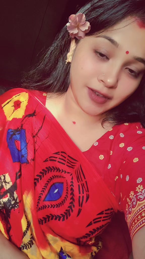 @👑রানী👑