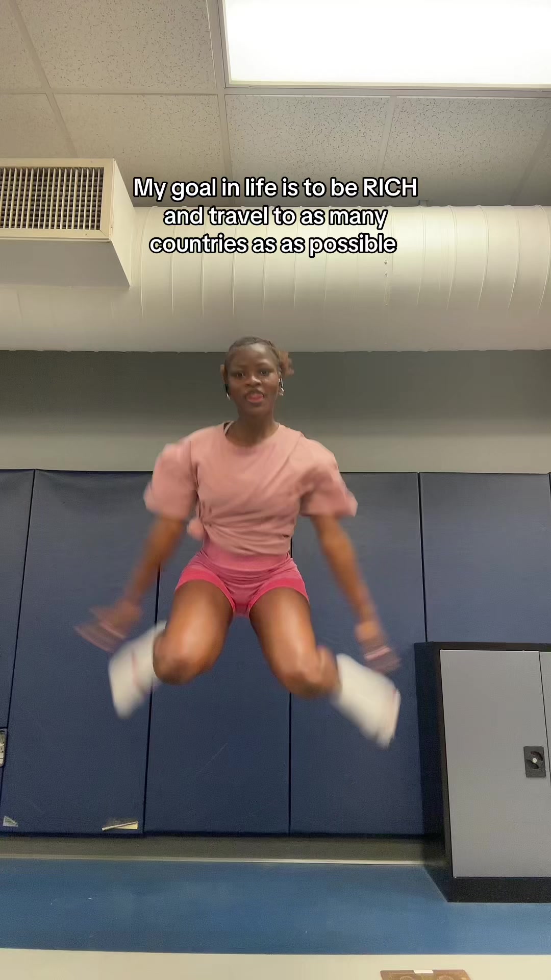 @Ella🇳🇬